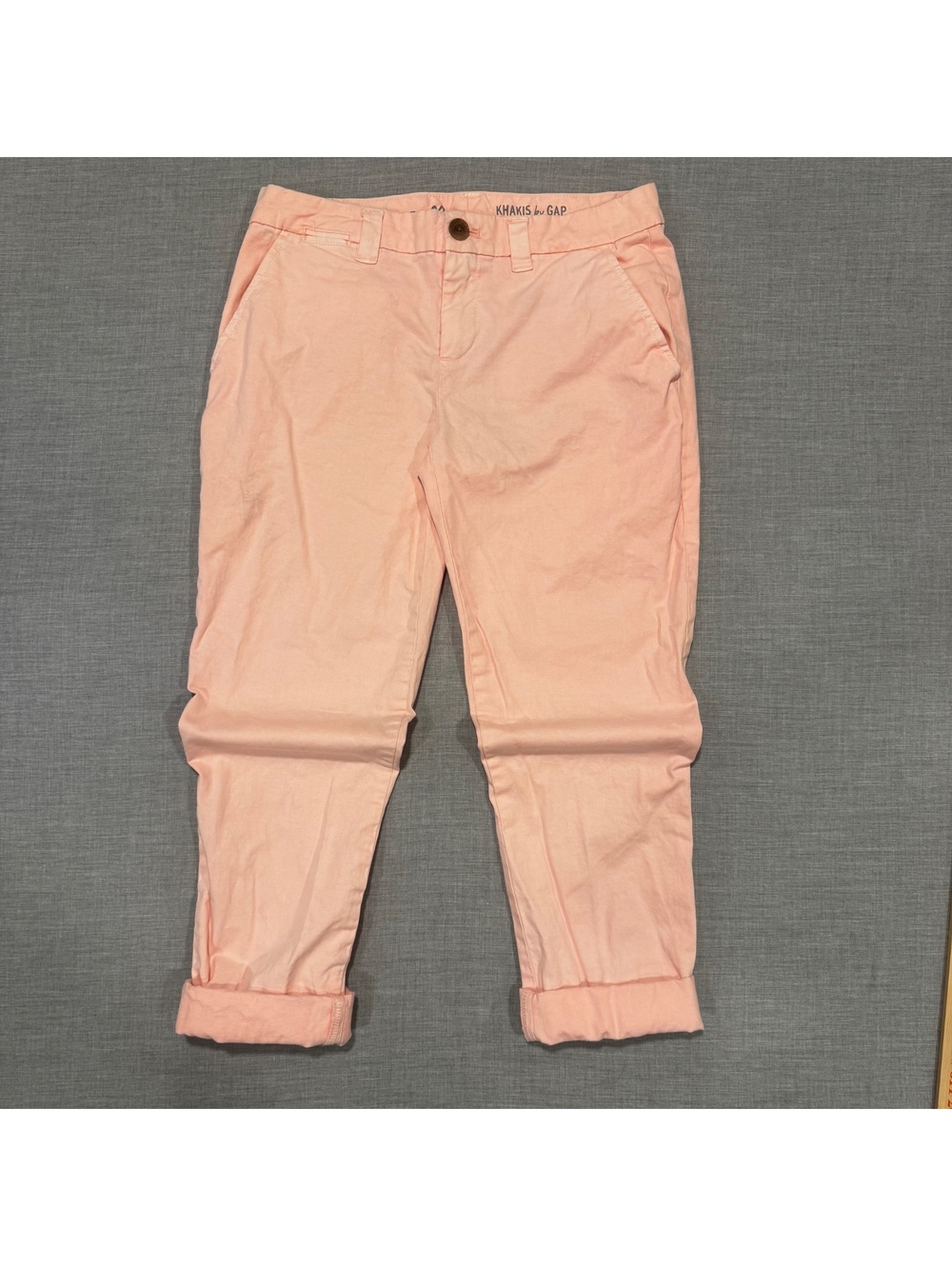 GAP Broken-In Straight Khaki Capris Women’s Size 00 Pink Cropped Pants